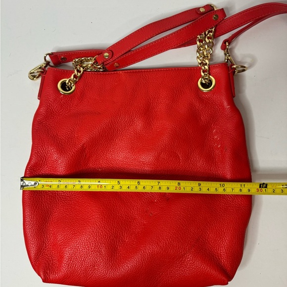 Michael Kors Red Pebbled Leather Shoulder Bag With Gold Chain Adjusting Strap - Picture 12 of 13
